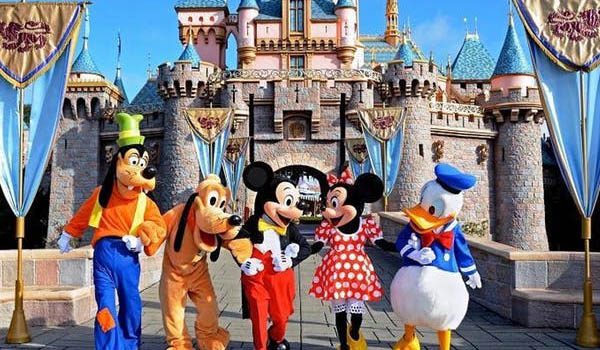 7 Điều Giúp Walt Disney Từ Cậu Bé Nghèo Trở Thành Người Đàn Ông Nổi Tiếng Mọi Thời Đại - 7