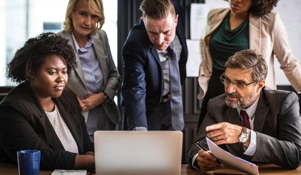 Không cần bạn phải học thiết kế web chuyên nghiệp vì đã có CHILI ASIA 5 Uy tín là đức tính cần có của tất cả nhân viên