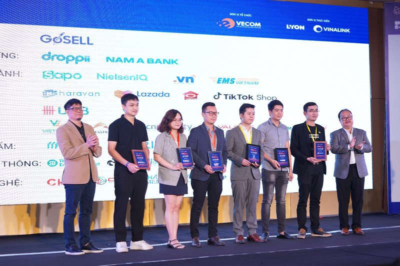 Chili đồng hành tại diễn đàn về thương mại điện tử lớn nhất năm – VOBF 2023 10 Chili đồng hành tại diễn đàn về thương mại điện tử lớn nhất năm – VOBF 2023 - 10